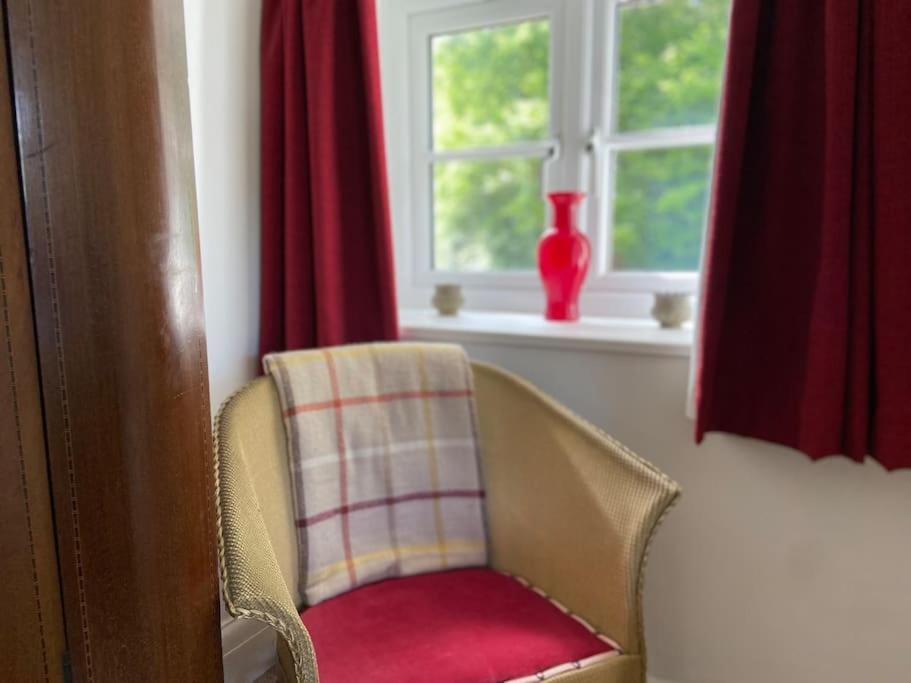 Scenic Welsh Cottage In The Brecon Beacons Crickhowell Exterior photo